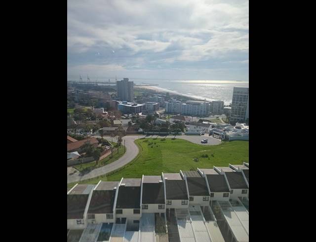 1 BEDROOM APARTMENT FOR SALE IN HUMEWOOD